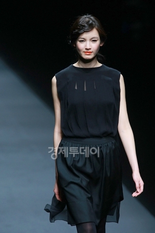 Jung Ga Eun, model