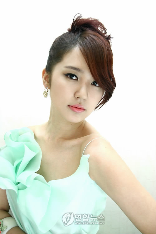 Yoon Eun Hye as Kang Hye Na for My Fair Lady